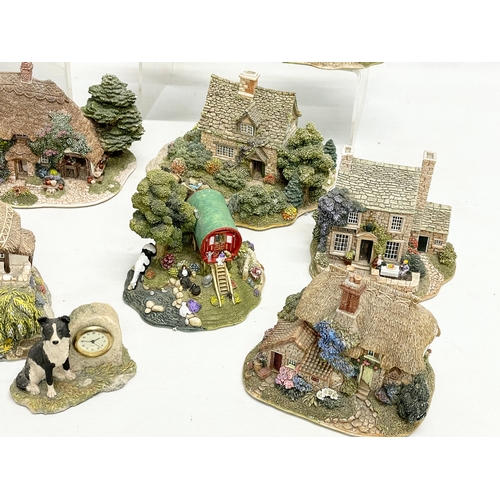 791 - A collection of Lilliput Lane houses. Including 1 Border Fine Arts and 1 Memory Lane. Largest 15x11c... 