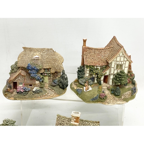 791 - A collection of Lilliput Lane houses. Including 1 Border Fine Arts and 1 Memory Lane. Largest 15x11c... 