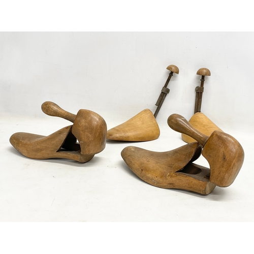 399 - 4 vintage wooden cobblers shoe trees.