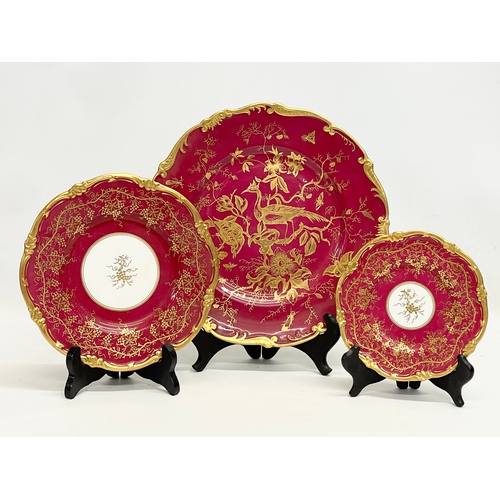 86 - A large Coalport ‘Cairo’ pattern gilt cabinet plate and 2 Coalport ‘Kings Plate’ pattern plates. Cai... 