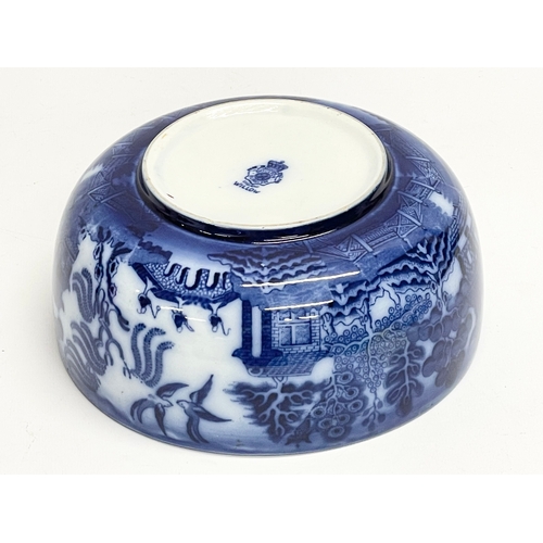 181 - A late 19th century Doulton Burslem ‘Willow’ pattern bowl. 20x9cm.