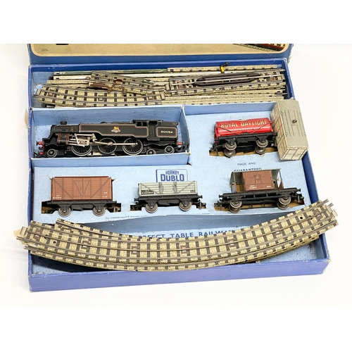 224 - A vintage Hornby Dublo Electric Train Set in box. Meccano LTD. 35x30cm