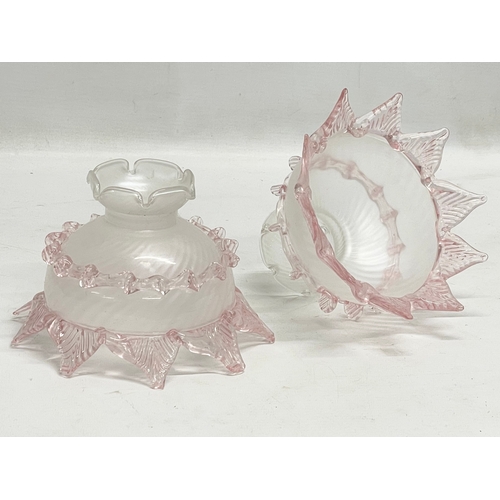 122 - A pair of vintage Art Glass lamp shades. 17x11cm.