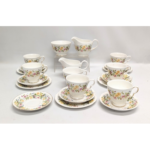 665 - A 22 piece Colclough 'Hedgerow' tea set.