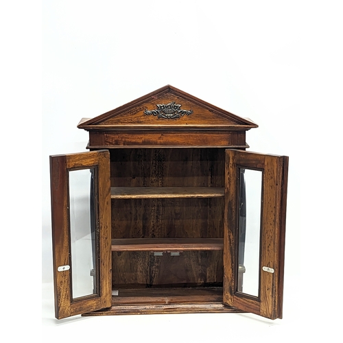 397 - A good quality mahogany tabletop cabinet. 50x18x66cm