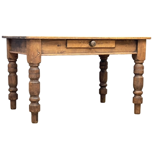 841 - A Victorian pine Farmhouse kitchen table with drawer. Circa 1880. 121.5x86x73cm