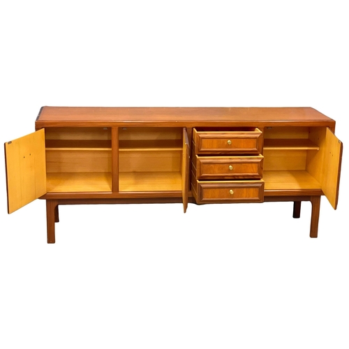 890 - A good quality Mid Century teak sideboard. 184x46x79cm