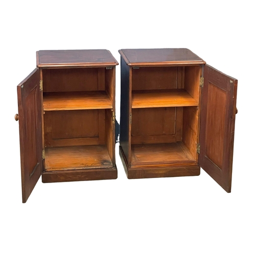 971 - A pair of Victorian mahogany side cabinets.  53x49x81cm