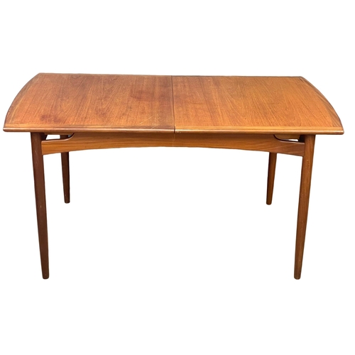 974 - A G-Plan Fresco Mid Century teak extending dining table. 1960’s. Open 193cm. Closed 147x88.5x74cm.