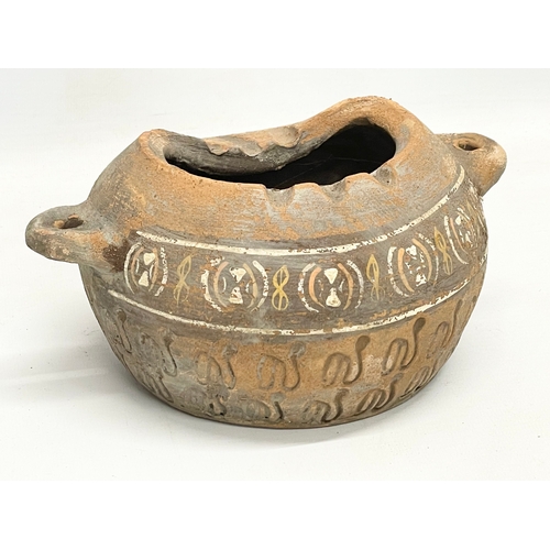 743 - 4 vintage Minoan style terracotta pots. 21x13cm. 16x13cm. 19x10cm. 21x9cm