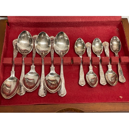 745 - A canteen of silver plated cutlery. 36x26cm.