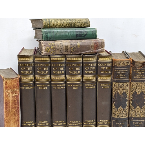 780S - A quantity of vintage books