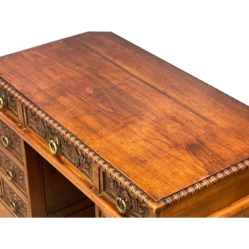 1034 - A good quality Edwardian carved walnut 3pc desk, stamped G.M.G 1915.  110x58x75cm