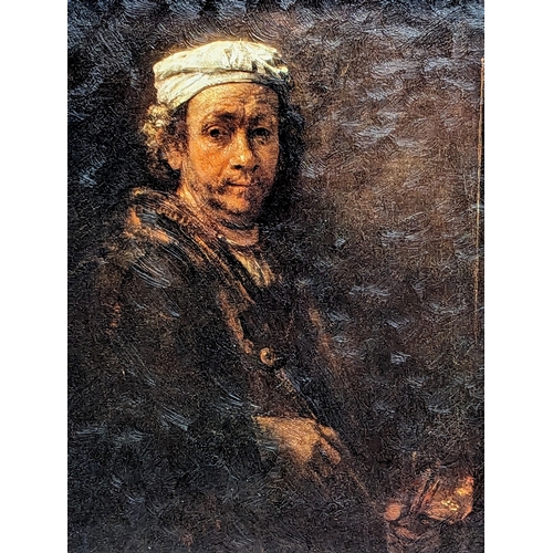 780V - A vintage gilt framed Rembrandt print. 31x35cm