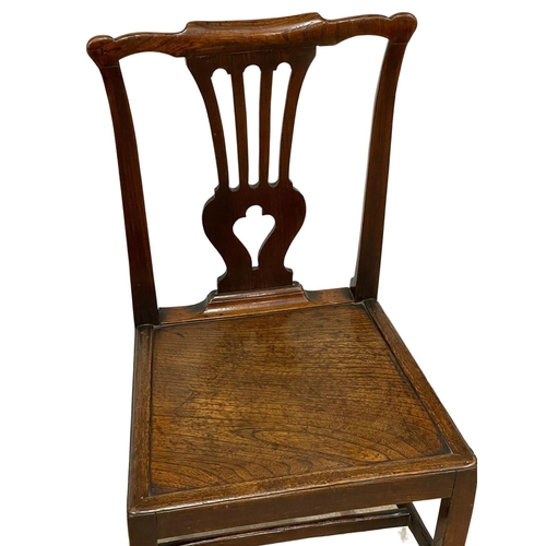 1103 - A George III 18th century Elm Country House side chair. Circa 1780.