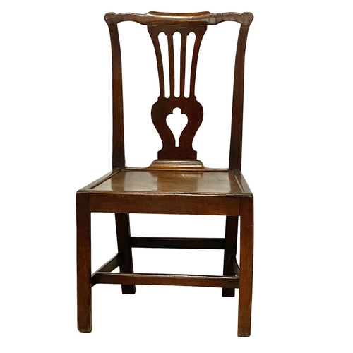 1103 - A George III 18th century Elm Country House side chair. Circa 1780.