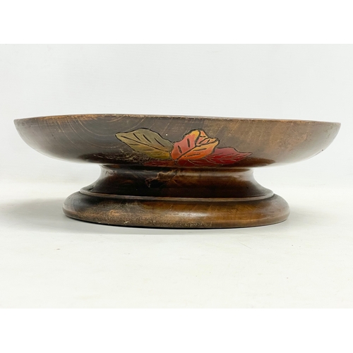 89 - A large early 20th century pokerwork centrepiece bowl. 33x10cm