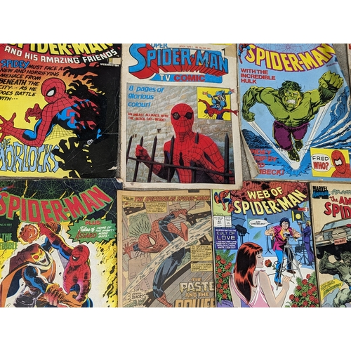 197 - A collection of 1980s Superman comic books