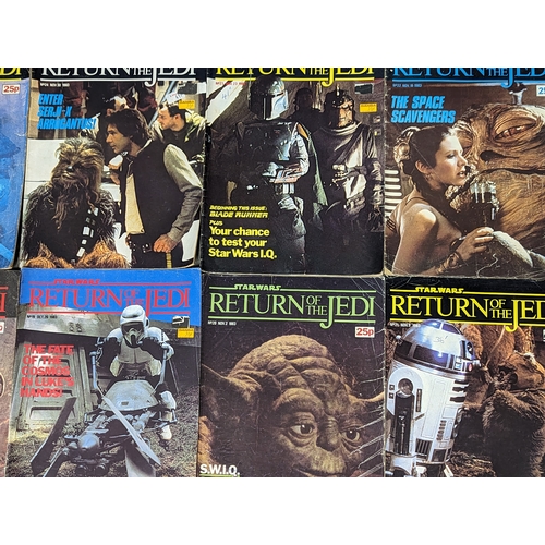 205 - A collection of 1983 Star Wars Return of the Jedi comic books.