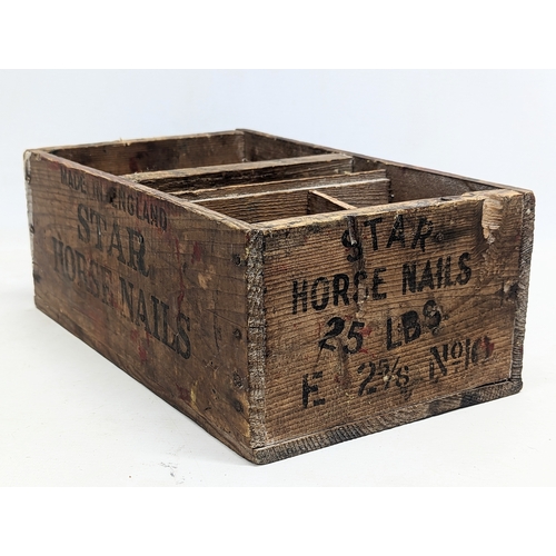 568 - A vintage wooden crate. 33x19x12.5cm