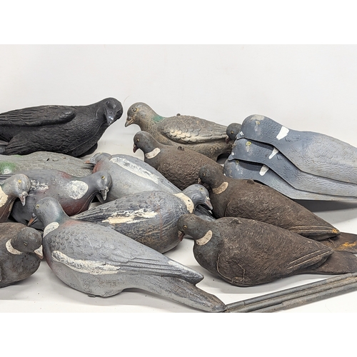 60D - A quantity of vintage decoys.