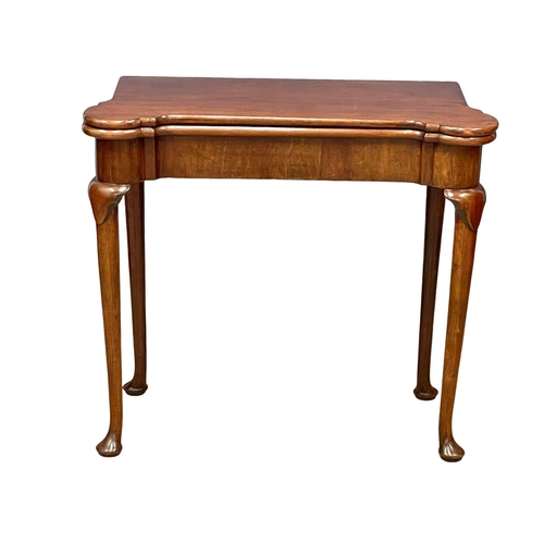 814 - A Robert Strahan of Dublin late 18th century mahogany turnover games table.  Circa 1770-1780.  83x39... 