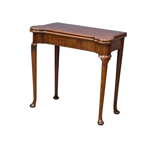 814 - A Robert Strahan of Dublin late 18th century mahogany turnover games table.  Circa 1770-1780.  83x39... 