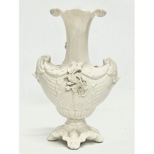 25 - A late 19th century 2nd period Belleek pottery ‘Prince Arthur’ vase. 18x27cm