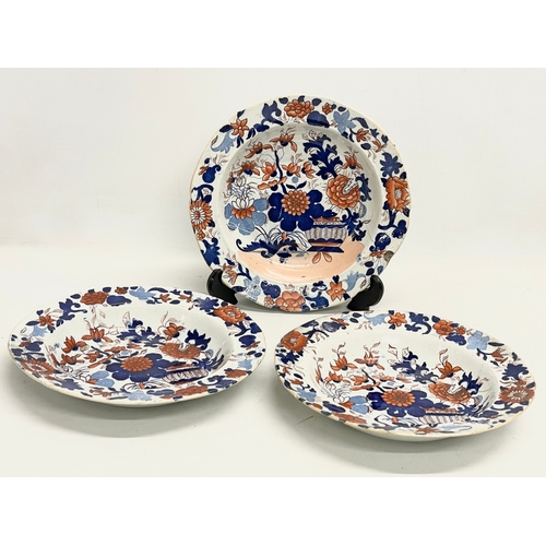 101 - A 17 piece early 19th century Mason’s Patent Ironstone China dinner service. Regency period. Circa 1... 