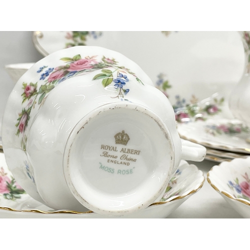 367 - A 22 piece Royal Albert ‘Moss Rose’ tea set.