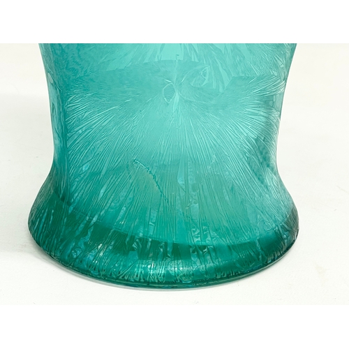 392 - A large early 20th century grass pattern glass vase. 19x32.5cm.