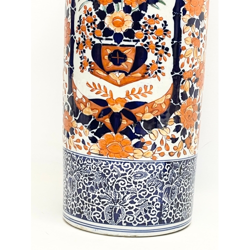 110 - A large mid to late 19th century Japanese Imari Meiji Period umbrella stick stand. 22x63cm