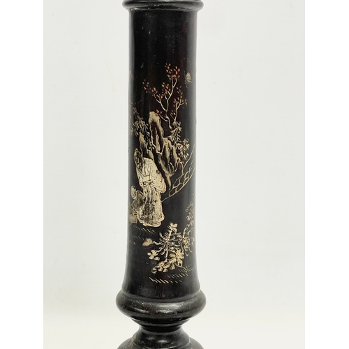 199 - A 1920’s Japanese lacquered table lamp. Base measures 50cm