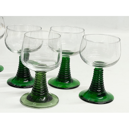 235 - 10 vintage French crystal glasses by Luminarc.