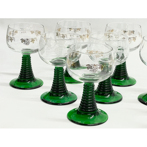 235 - 10 vintage French crystal glasses by Luminarc.