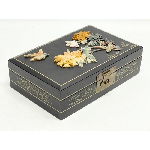 180 - A Japanese hand painted lacquered jewellery box with soapstone mouldings. 28.5x18.5x8cm