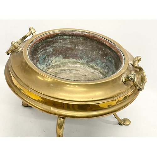 30 - A Victorian brass and copper brazier. 47x43x34cm