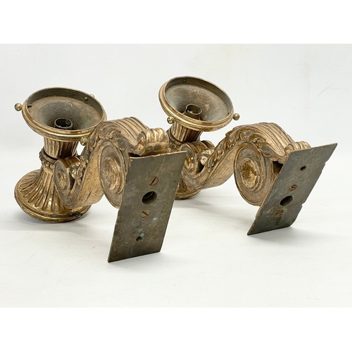 127E - A pair of good quality early 20th century heavy bronze golden leaf wall lights. 21x20cm