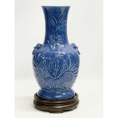 2 - A large Chinese Emperor Jiaqing (1760–1820) blue glazed pot. 19x36.5cm