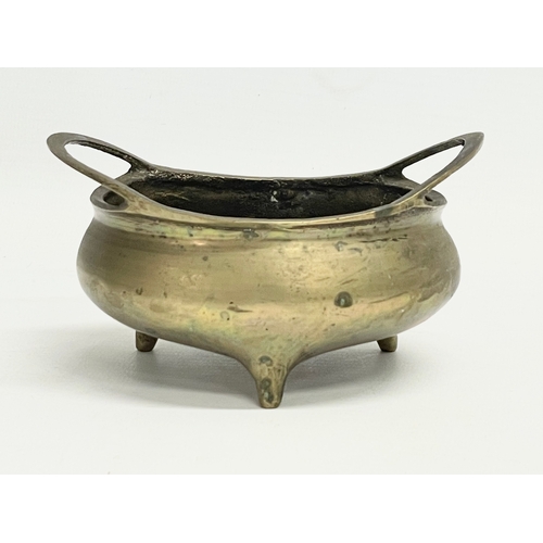 8 - A late 19th century Chinese brass censer. 11.5x10x6cm