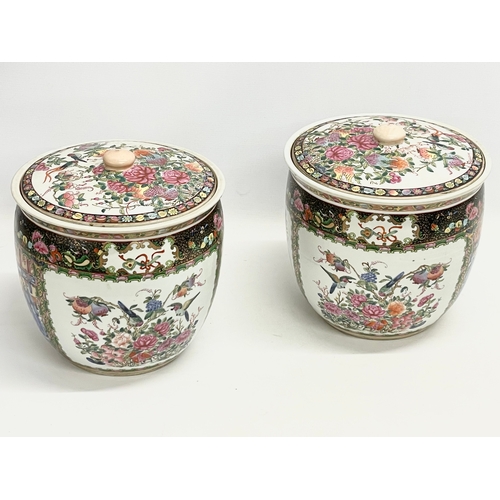 11 - A pair of large late 19th century Chinese Guangxu Famille Rose pots with with covers. 1875-1908. 28x... 