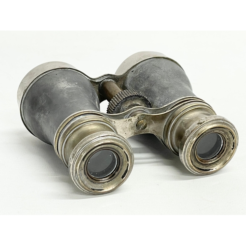 265 - A pair of early 20th century French field binoculars. WW1.