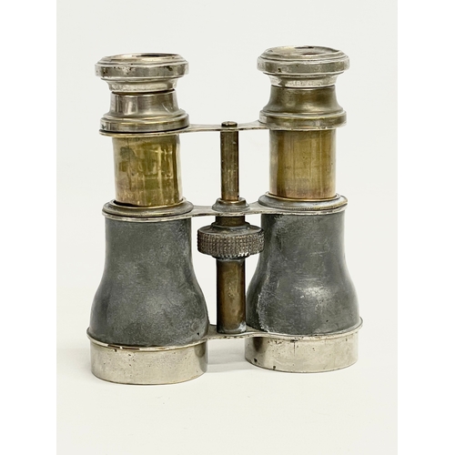 265 - A pair of early 20th century French field binoculars. WW1.