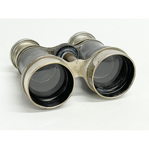 265 - A pair of early 20th century French field binoculars. WW1.