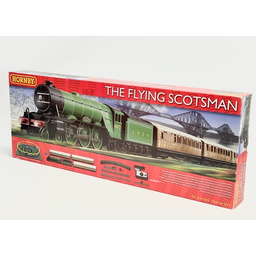 334 - An unused Hornby ‘The Flying Scotsman’ OO Gauge Train Set.