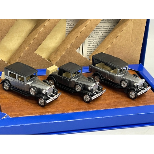 521 - A Lledo Vintage Rolls-Royce Car Collection. 26x14.5cm