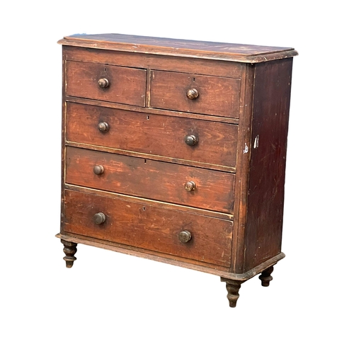 1018 - A Victorian pine chest of drawers. 112x48x119cm (9)