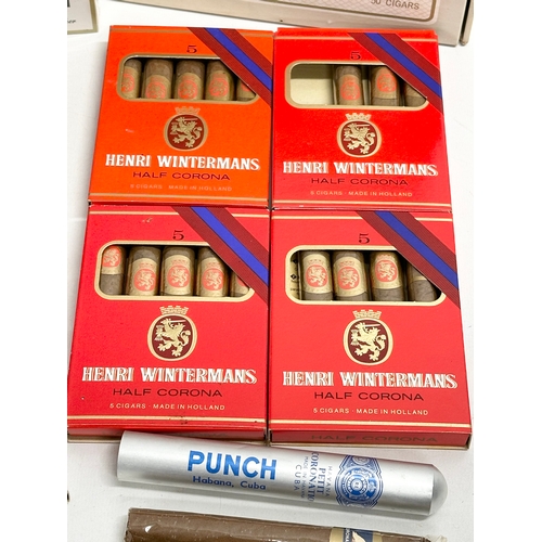 72 - A collection of cigars. King Edward, Punch Habana, Cuba. Henri Wintermans, Corps Diplomatique