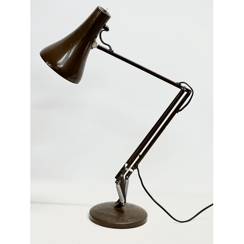 63 - A 1960’s Anglepoise Lighting LTD, model 90 anglepoise lamp.