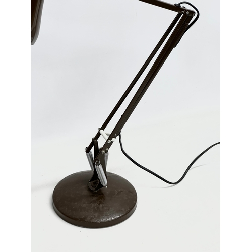 63 - A 1960’s Anglepoise Lighting LTD, model 90 anglepoise lamp.